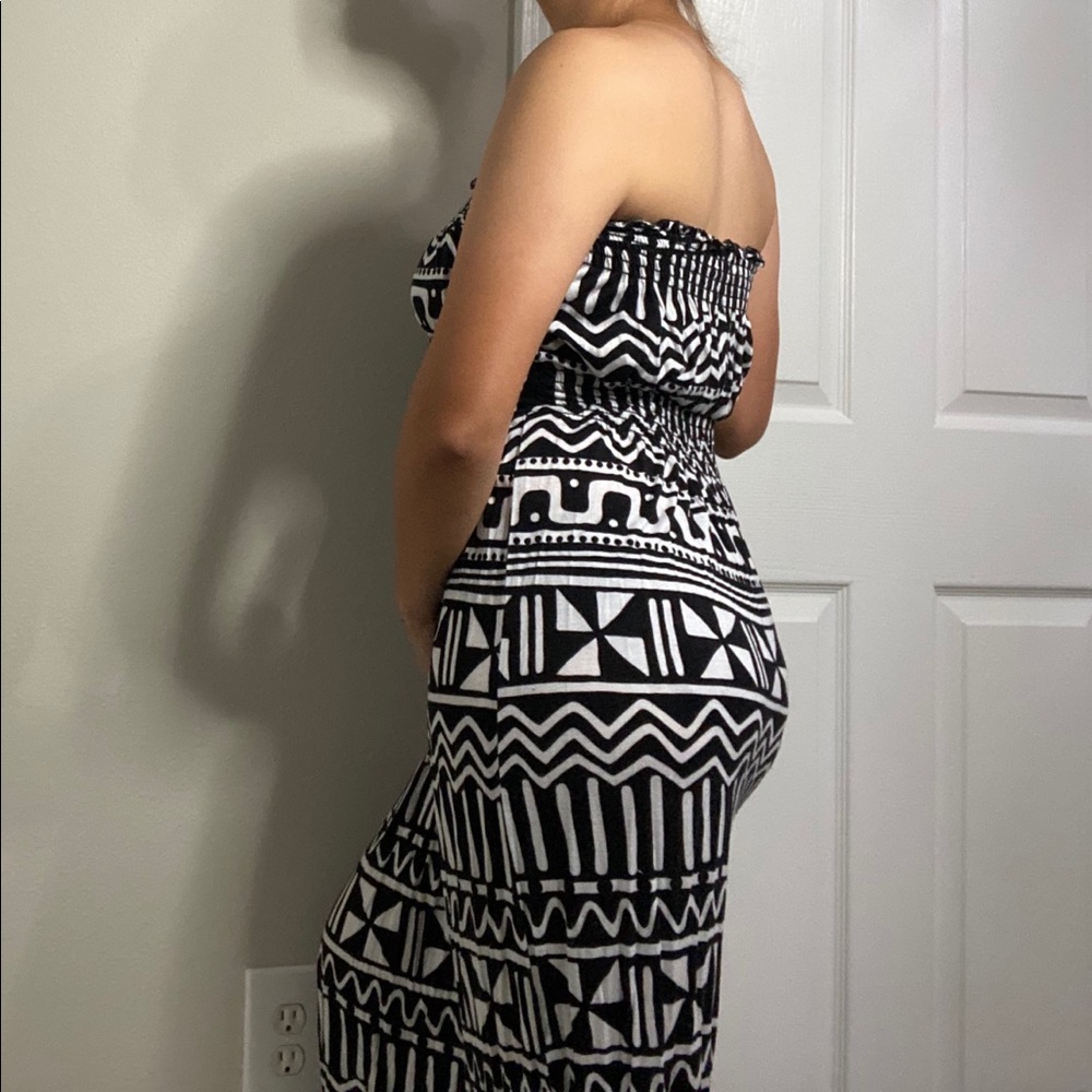 Maxi dress black and white
